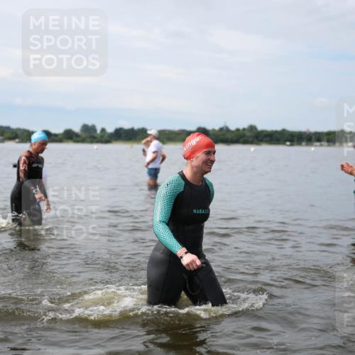 21.06.2026 - Viking Triathlon Michael Strokosch http://msf.ph/oto/9820108 21.06.2026 10:53:02 Schwimmen 133, 307, 433, 471, 532, 564, 622, 661 meine-sportfotos.de