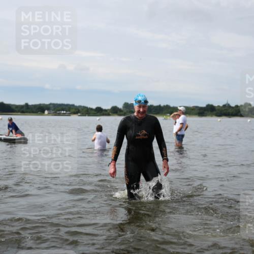 21.06.2026 - Viking Triathlon Michael Strokosch http://msf.ph/oto/9820150 21.06.2026 10:53:31 Schwimmen 59, 92, 182, 283, 365, 375, 538, 607 meine-sportfotos.de