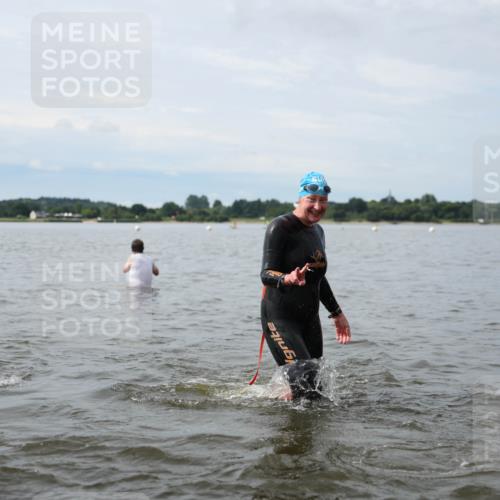 21.06.2026 - Viking Triathlon Michael Strokosch http://msf.ph/oto/9820153 21.06.2026 10:53:31 Schwimmen 59, 92, 182, 283, 365, 375, 538, 607 meine-sportfotos.de