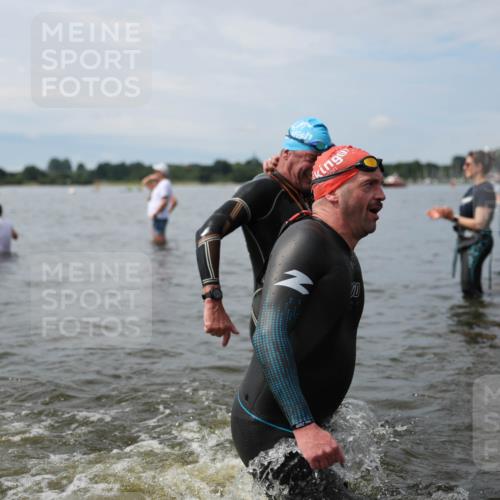21.06.2026 - Viking Triathlon Michael Strokosch http://msf.ph/oto/9820164 21.06.2026 10:53:35 Schwimmen 59, 97, 182, 203, 365, 375, 538, 607 meine-sportfotos.de