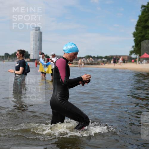21.06.2026 - Viking Triathlon Michael Strokosch http://msf.ph/oto/9820170 21.06.2026 10:53:43 Schwimmen 97, 182, 203, 257, 365, 390, 515, 538, 607 meine-sportfotos.de