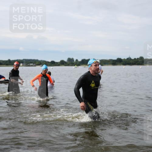 21.06.2026 - Viking Triathlon Michael Strokosch http://msf.ph/oto/9820189 21.06.2026 10:53:55 Schwimmen 61, 97, 190, 203, 237, 257, 390, 515, 631 meine-sportfotos.de