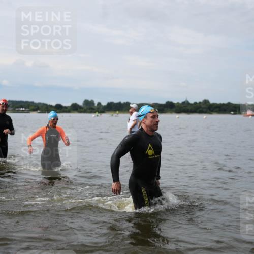 21.06.2026 - Viking Triathlon Michael Strokosch http://msf.ph/oto/9820190 21.06.2026 10:53:55 Schwimmen 61, 97, 190, 203, 237, 257, 390, 515, 631 meine-sportfotos.de