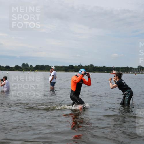 21.06.2026 - Viking Triathlon Michael Strokosch http://msf.ph/oto/9820202 21.06.2026 10:54:05 Schwimmen 61, 190, 237, 390, 631 meine-sportfotos.de