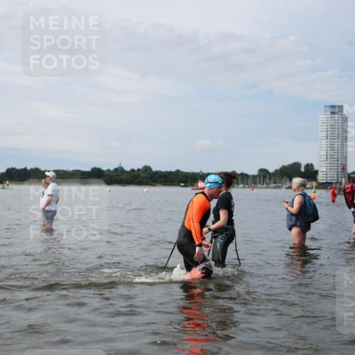 21.06.2026 - Viking Triathlon Michael Strokosch http://msf.ph/oto/9820205 21.06.2026 10:54:06 Schwimmen 61, 190, 237, 390, 631 meine-sportfotos.de