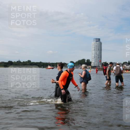 21.06.2026 - Viking Triathlon Michael Strokosch http://msf.ph/oto/9820207 21.06.2026 10:54:07 Schwimmen 61, 190, 237, 390, 557, 631 meine-sportfotos.de