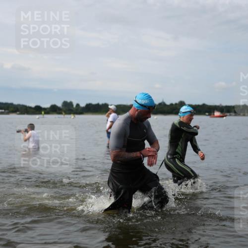 21.06.2026 - Viking Triathlon Michael Strokosch http://msf.ph/oto/9820215 21.06.2026 10:54:23 Schwimmen 413, 427, 504, 557, 613 meine-sportfotos.de