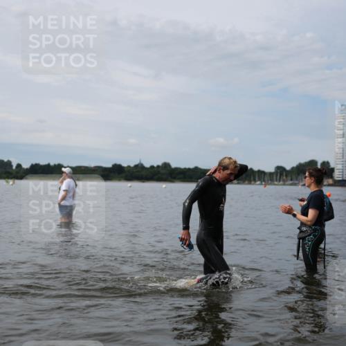 21.06.2026 - Viking Triathlon Michael Strokosch http://msf.ph/oto/9820224 21.06.2026 10:54:30 Schwimmen 275, 413, 427, 504, 557, 613 meine-sportfotos.de