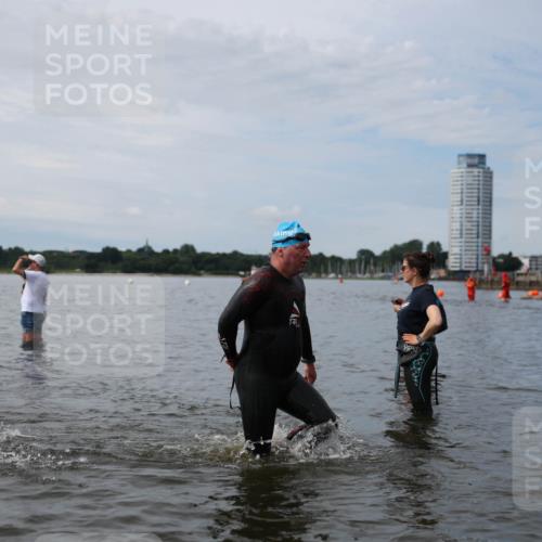 21.06.2026 - Viking Triathlon Michael Strokosch http://msf.ph/oto/9820230 21.06.2026 10:54:36 Schwimmen 52, 244, 275, 347, 413, 424, 504, 613 meine-sportfotos.de