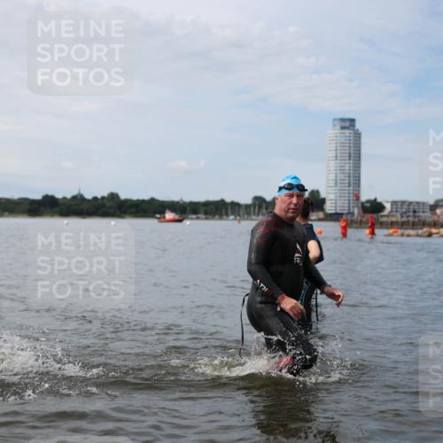 21.06.2026 - Viking Triathlon Michael Strokosch http://msf.ph/oto/9820233 21.06.2026 10:54:37 Schwimmen 52, 244, 275, 347, 413, 424, 504, 509, 613 meine-sportfotos.de