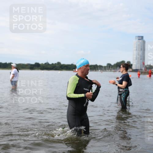 21.06.2026 - Viking Triathlon Michael Strokosch http://msf.ph/oto/9820243 21.06.2026 10:54:43 Schwimmen 52, 244, 275, 309, 347, 424, 504, 509, 613 meine-sportfotos.de