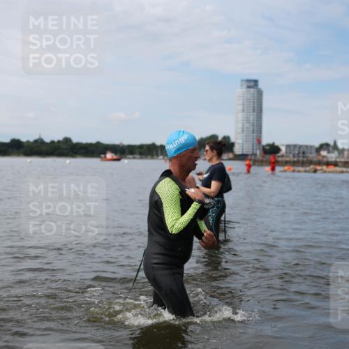 21.06.2026 - Viking Triathlon Michael Strokosch http://msf.ph/oto/9820245 21.06.2026 10:54:43 Schwimmen 52, 244, 275, 309, 347, 424, 504, 509, 613 meine-sportfotos.de
