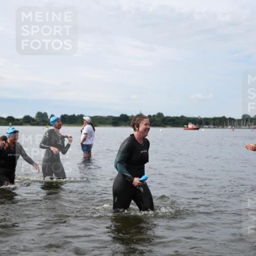 21.06.2026 - Viking Triathlon Michael Strokosch http://msf.ph/oto/9820248 21.06.2026 10:54:45 Schwimmen 52, 244, 275, 309, 347, 424, 504, 509, 613 meine-sportfotos.de