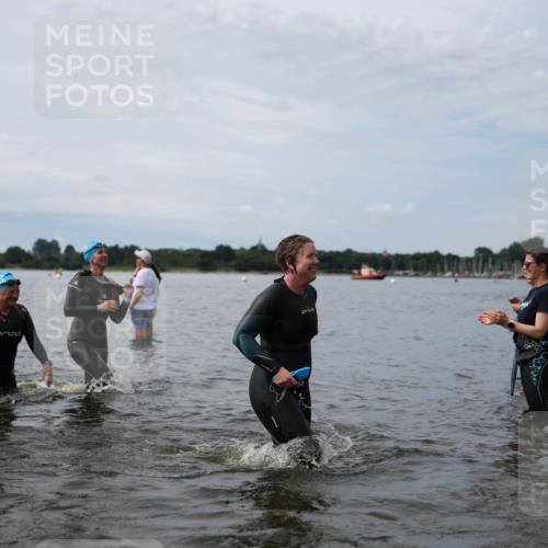 21.06.2026 - Viking Triathlon Michael Strokosch http://msf.ph/oto/9820249 21.06.2026 10:54:45 Schwimmen 52, 244, 275, 309, 347, 424, 504, 509, 613 meine-sportfotos.de