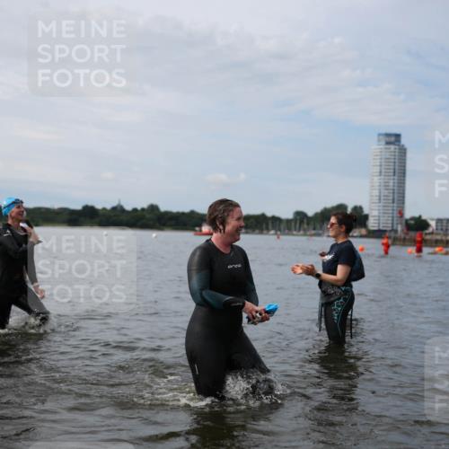 21.06.2026 - Viking Triathlon Michael Strokosch http://msf.ph/oto/9820252 21.06.2026 10:54:46 Schwimmen 52, 160, 244, 275, 309, 347, 424, 504, 509 meine-sportfotos.de