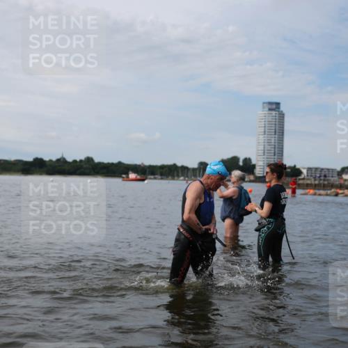 21.06.2026 - Viking Triathlon Michael Strokosch http://msf.ph/oto/9820277 21.06.2026 10:54:57 Schwimmen 52, 160, 244, 309, 347, 424, 509, 566 meine-sportfotos.de