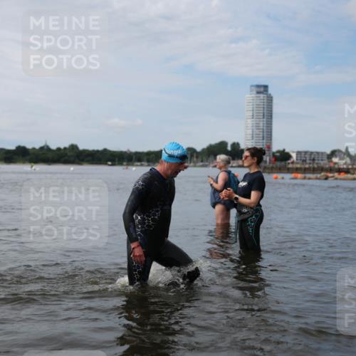 21.06.2026 - Viking Triathlon Michael Strokosch http://msf.ph/oto/9820326 21.06.2026 10:55:42 Schwimmen 77, 81, 264, 417 meine-sportfotos.de