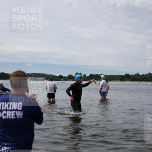 21.06.2026 - Viking Triathlon Michael Strokosch http://msf.ph/oto/9820347 21.06.2026 10:56:09 Schwimmen 24, 117, 127, 357, 502 meine-sportfotos.de
