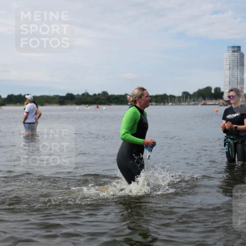 21.06.2026 - Viking Triathlon Michael Strokosch http://msf.ph/oto/9820374 21.06.2026 10:56:21 Schwimmen 24, 127, 357, 374 meine-sportfotos.de
