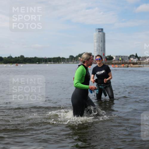21.06.2026 - Viking Triathlon Michael Strokosch http://msf.ph/oto/9820377 21.06.2026 10:56:22 Schwimmen 24, 127, 357, 374 meine-sportfotos.de
