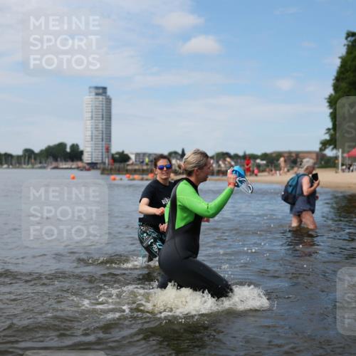 21.06.2026 - Viking Triathlon Michael Strokosch http://msf.ph/oto/9820381 21.06.2026 10:56:23 Schwimmen 24, 127, 357, 374 meine-sportfotos.de