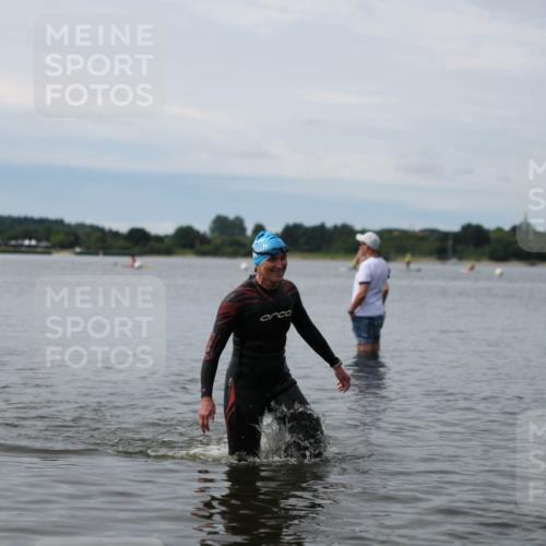21.06.2026 - Viking Triathlon Michael Strokosch http://msf.ph/oto/9820415 21.06.2026 10:57:45 Schwimmen 224 meine-sportfotos.de