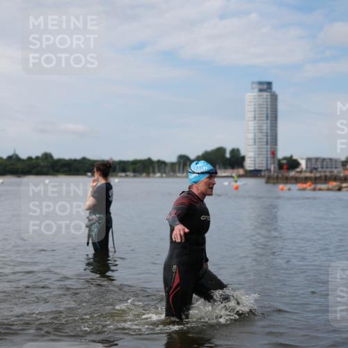 21.06.2026 - Viking Triathlon Michael Strokosch http://msf.ph/oto/9820424 21.06.2026 10:57:48 Schwimmen 224 meine-sportfotos.de