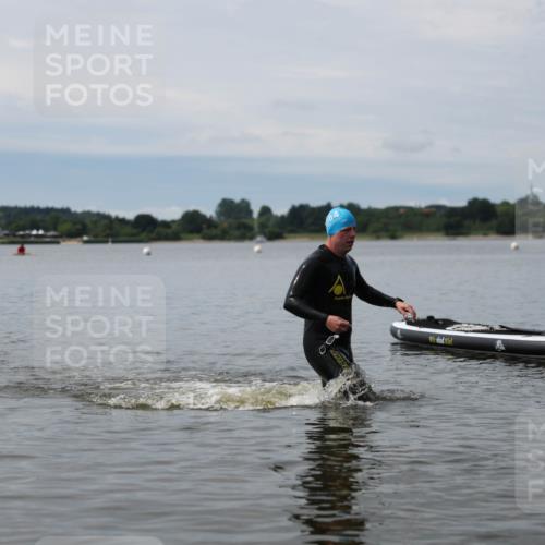 21.06.2026 - Viking Triathlon Michael Strokosch http://msf.ph/oto/9820464 21.06.2026 10:59:09 Schwimmen 106, 253 meine-sportfotos.de