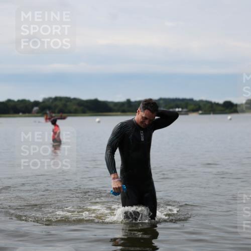 21.06.2026 - Viking Triathlon Michael Strokosch http://msf.ph/oto/9820476 21.06.2026 10:59:17 Schwimmen 106, 253 meine-sportfotos.de