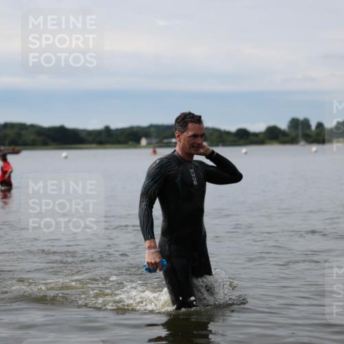21.06.2026 - Viking Triathlon Michael Strokosch http://msf.ph/oto/9820478 21.06.2026 10:59:18 Schwimmen 106, 253 meine-sportfotos.de