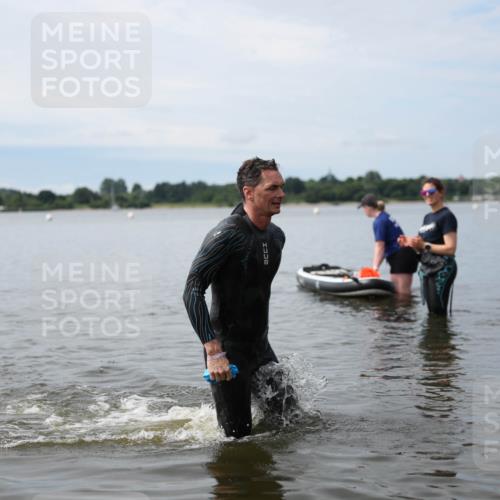 21.06.2026 - Viking Triathlon Michael Strokosch http://msf.ph/oto/9820482 21.06.2026 10:59:19 Schwimmen 106, 253 meine-sportfotos.de