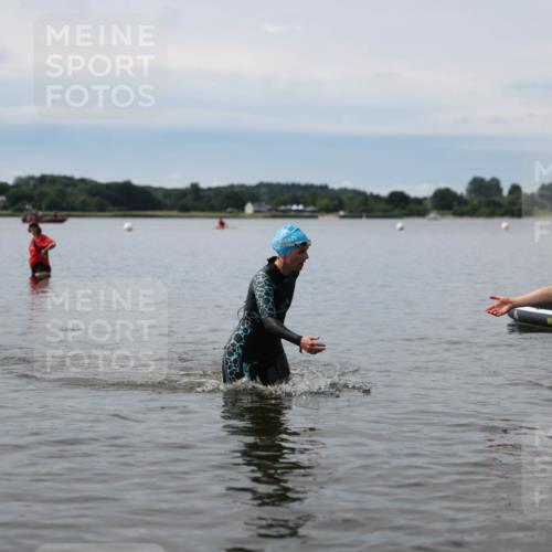 21.06.2026 - Viking Triathlon Michael Strokosch http://msf.ph/oto/9820491 21.06.2026 10:59:41 Schwimmen 542 meine-sportfotos.de