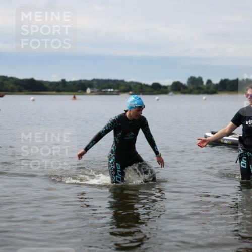 21.06.2026 - Viking Triathlon Michael Strokosch http://msf.ph/oto/9820493 21.06.2026 10:59:42 Schwimmen 542 meine-sportfotos.de