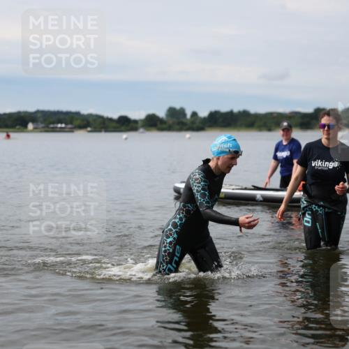 21.06.2026 - Viking Triathlon Michael Strokosch http://msf.ph/oto/9820496 21.06.2026 10:59:43 Schwimmen 542 meine-sportfotos.de