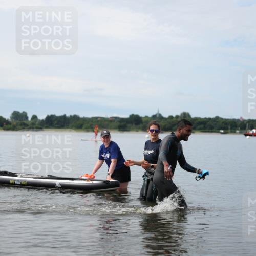 21.06.2026 - Viking Triathlon Michael Strokosch http://msf.ph/oto/9820509 21.06.2026 11:01:01 Schwimmen 71 meine-sportfotos.de
