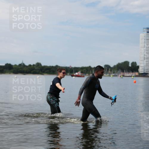 21.06.2026 - Viking Triathlon Michael Strokosch http://msf.ph/oto/9820514 21.06.2026 11:01:02 Schwimmen 71 meine-sportfotos.de