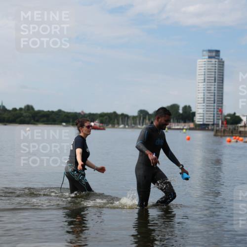 21.06.2026 - Viking Triathlon Michael Strokosch http://msf.ph/oto/9820516 21.06.2026 11:01:03 Schwimmen 71 meine-sportfotos.de