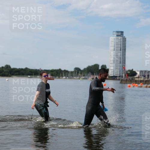 21.06.2026 - Viking Triathlon Michael Strokosch http://msf.ph/oto/9820517 21.06.2026 11:01:03 Schwimmen 71 meine-sportfotos.de