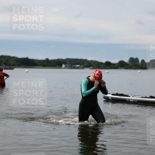 21.06.2026 - Viking Triathlon Michael Strokosch http://msf.ph/oto/9820522 21.06.2026 11:01:56 Schwimmen 646 meine-sportfotos.de