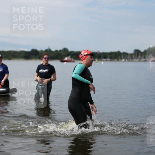 21.06.2026 - Viking Triathlon Michael Strokosch http://msf.ph/oto/9820531 21.06.2026 11:01:59 Schwimmen 646 meine-sportfotos.de