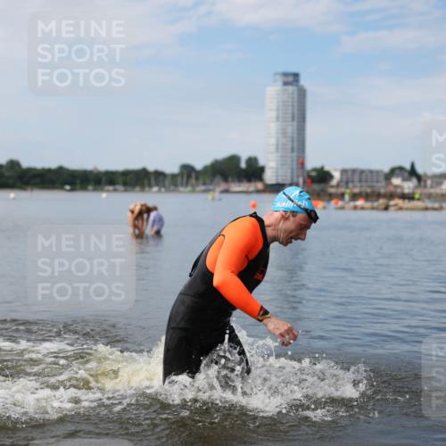21.06.2026 - Viking Triathlon Michael Strokosch http://msf.ph/oto/9820545 21.06.2026 11:02:52 Schwimmen 379 meine-sportfotos.de