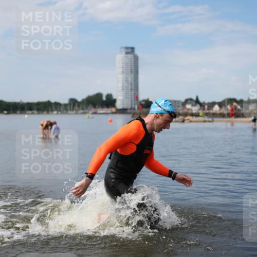 21.06.2026 - Viking Triathlon Michael Strokosch http://msf.ph/oto/9820546 21.06.2026 11:02:52 Schwimmen 379 meine-sportfotos.de