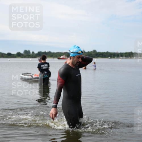 21.06.2026 - Viking Triathlon Michael Strokosch http://msf.ph/oto/9820562 21.06.2026 11:03:22 Schwimmen 529 meine-sportfotos.de