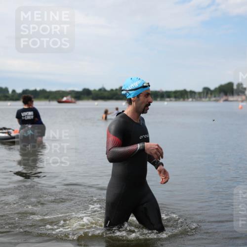 21.06.2026 - Viking Triathlon Michael Strokosch http://msf.ph/oto/9820565 21.06.2026 11:03:23 Schwimmen 529 meine-sportfotos.de