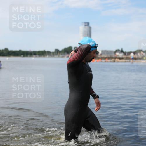 21.06.2026 - Viking Triathlon Michael Strokosch http://msf.ph/oto/9820569 21.06.2026 11:03:24 Schwimmen 529 meine-sportfotos.de