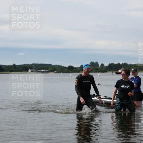 21.06.2026 - Viking Triathlon Michael Strokosch http://msf.ph/oto/9820575 21.06.2026 11:04:07 Schwimmen 421 meine-sportfotos.de
