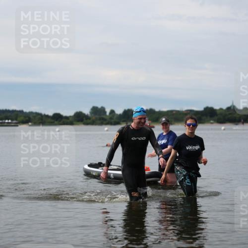 21.06.2026 - Viking Triathlon Michael Strokosch http://msf.ph/oto/9820578 21.06.2026 11:04:08 Schwimmen 421 meine-sportfotos.de