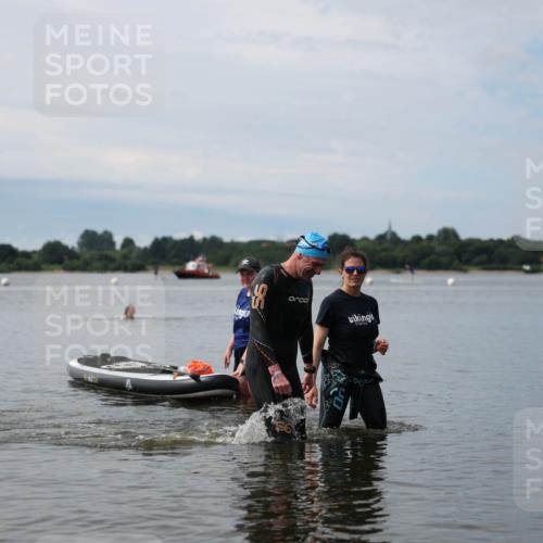 21.06.2026 - Viking Triathlon Michael Strokosch http://msf.ph/oto/9820580 21.06.2026 11:04:09 Schwimmen 421 meine-sportfotos.de