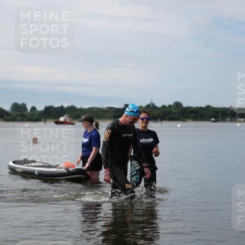 21.06.2026 - Viking Triathlon Michael Strokosch http://msf.ph/oto/9820581 21.06.2026 11:04:09 Schwimmen 421 meine-sportfotos.de