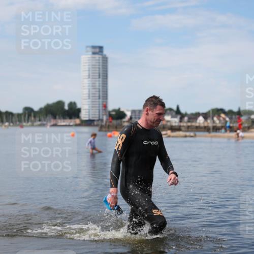 21.06.2026 - Viking Triathlon Michael Strokosch http://msf.ph/oto/9820589 21.06.2026 11:04:12 Schwimmen 421 meine-sportfotos.de